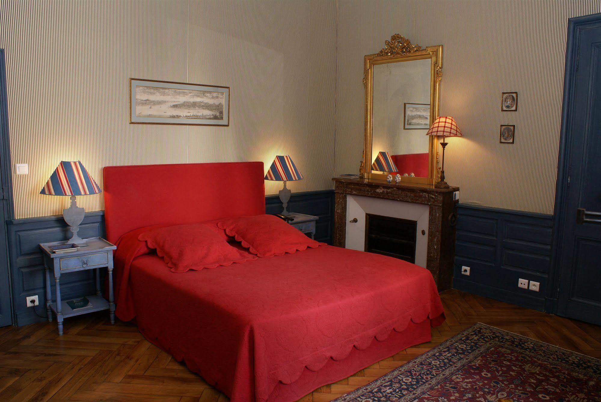 Chateau De Reignac Hotel Esterno foto