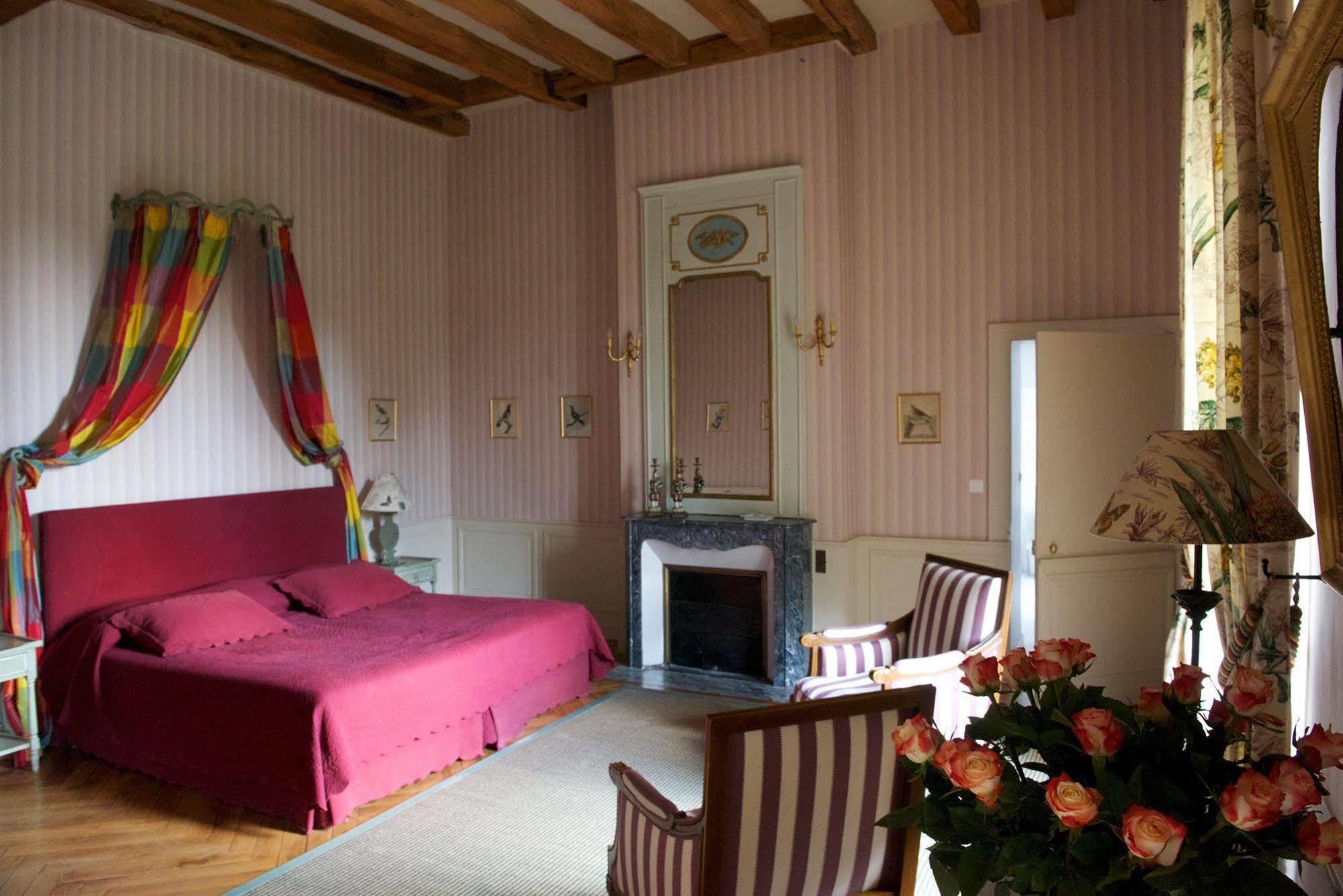Chateau De Reignac Hotel Esterno foto