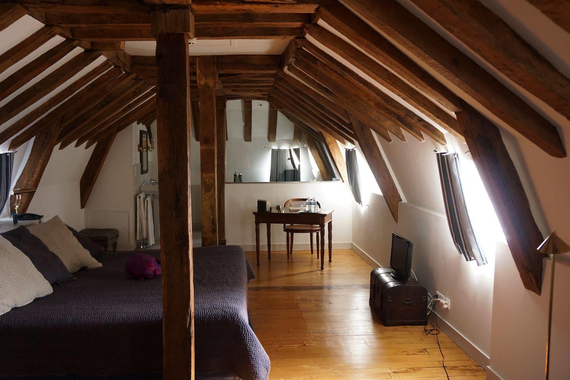 Chateau De Reignac Hotel Esterno foto